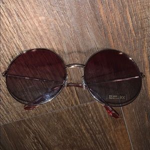 Round Sunglasses